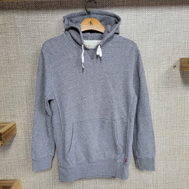 S 90~95사이즈 리바이스 후드티 아메카지 