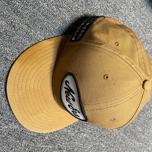 뉴에라 로고 스냅백