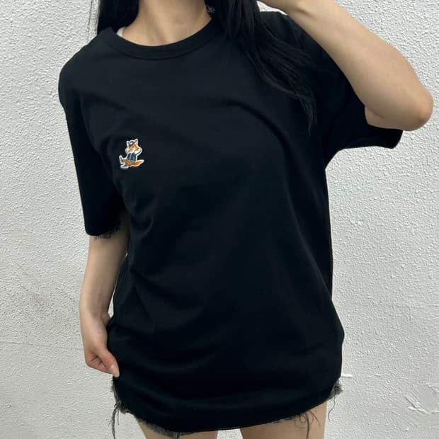 메종키츠네 심플 반팔 XL ( 발매가 19만원대 신형 제품 + 최저가 )