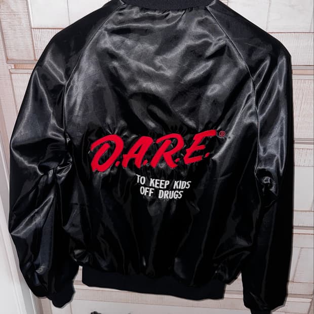 D.A.R.E 사틴 블루종