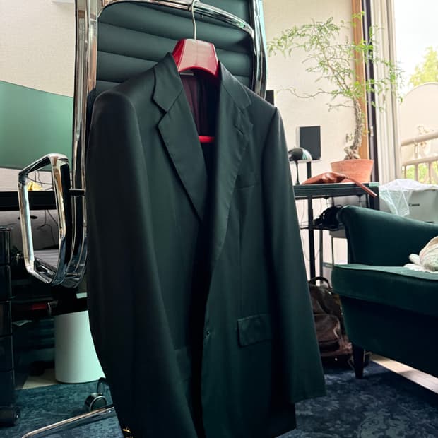 BRIONI 브리오니 블랙 블레이저 36 
