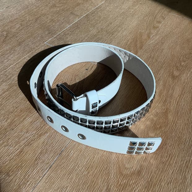 y2k 스터드 벨트 화이트