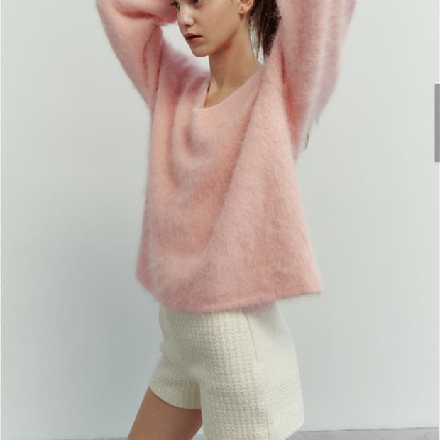 더티스 앙고라 브이넥 니트 핑크