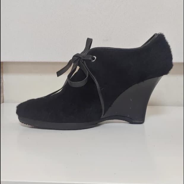 Ferragamo 웨지힐 블랙송치(5.5,d)