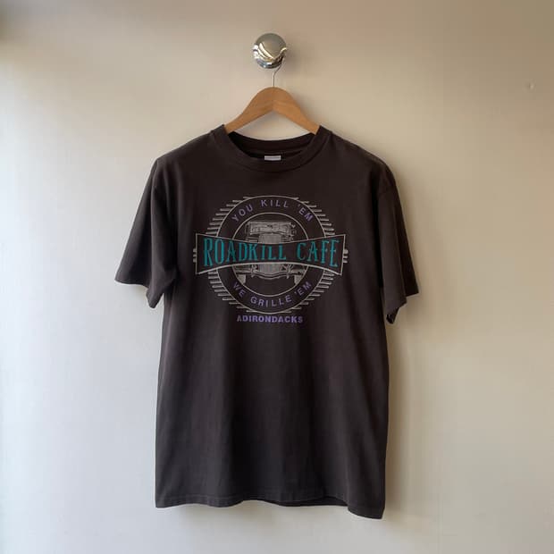 90‘s usa “Road Kill Cafe” Faded T-shirt 