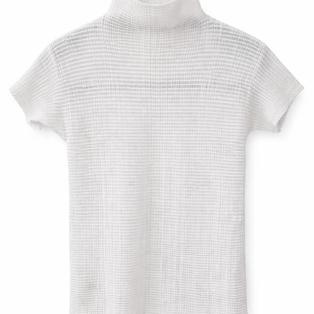 이세이 미야케 플리츠 반팔 화이트 M