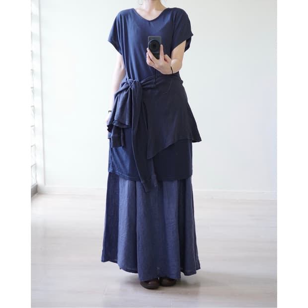 Draped navy slit-side tunic