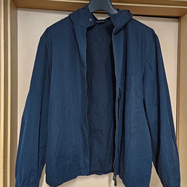 dkny 바람막이 후드 자켓