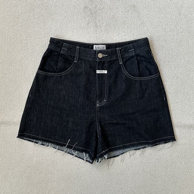 마리떼 프랑소와 저버 핀턴 데님 숏팬츠