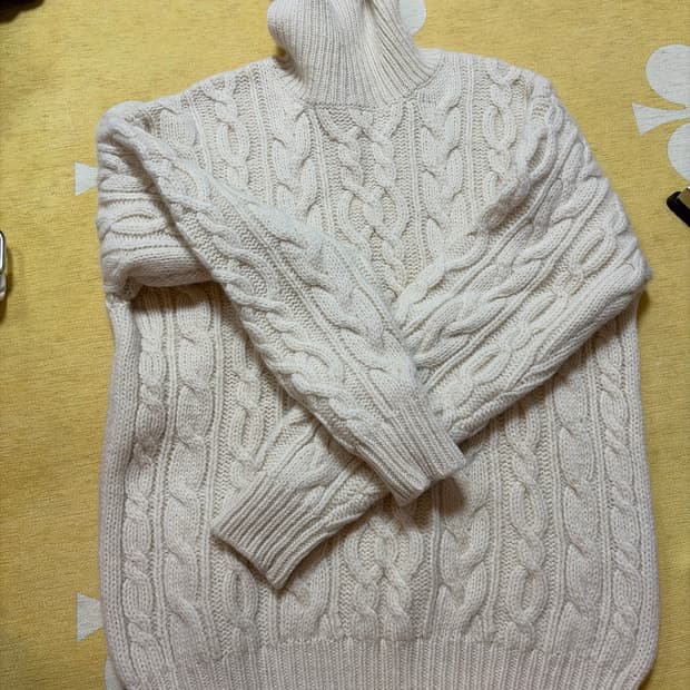 케이블 목폴라니트