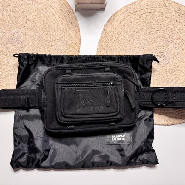 라프시몬스 X 이스트팩 웨이스트백