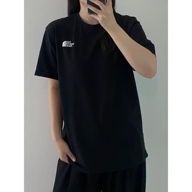 노스페이스 반팔티