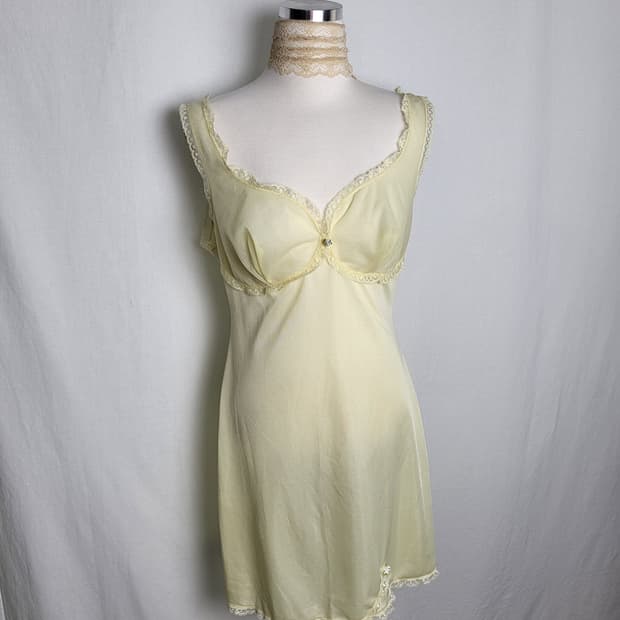 빈티지 버터 옐로우 슬립 원피스