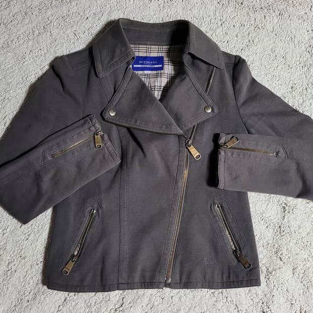 버버리 블루라벨 여성 자켓 (38사이즈)