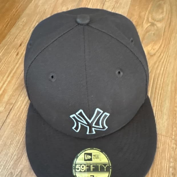 한정 매물)뉴에라 모자