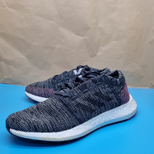 아디다스 퓨어부스트 엘레먼트 여성운동화240 