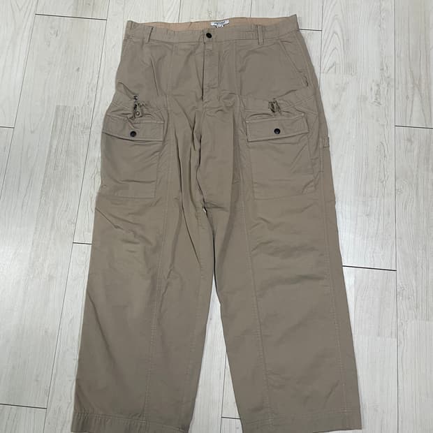 이스트로그 팬츠 라지