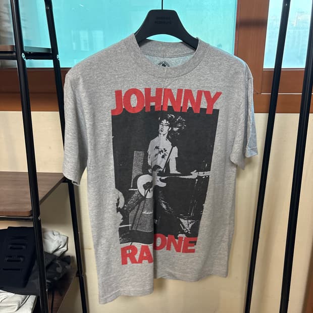 라몬즈 조니라몬 반팔