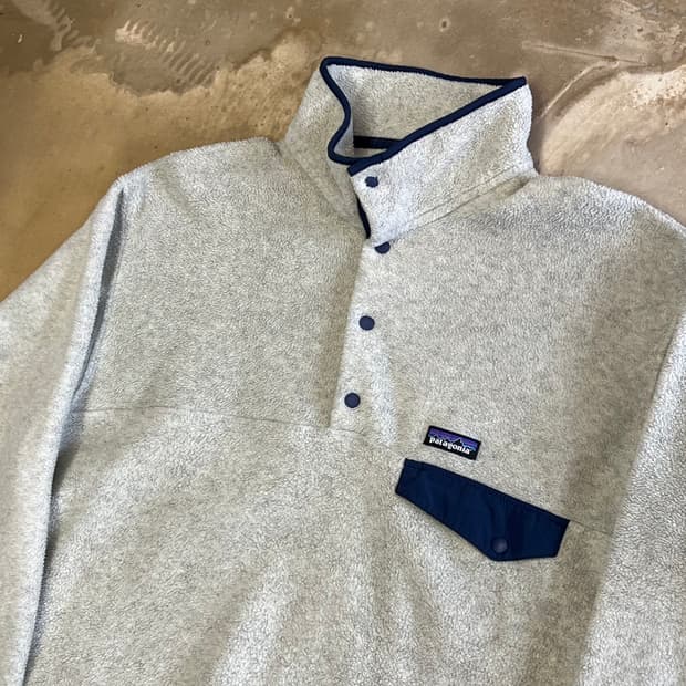 L 파타고이아 신칠라 풀오버 플리스