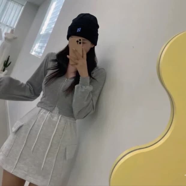 아더에러 비니 시그니피컨트 TRS/BL 태그 02 느와르
