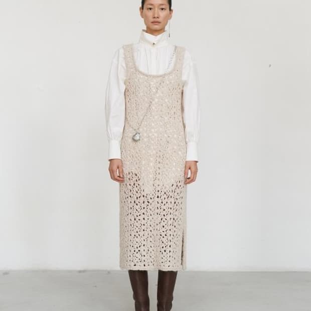 [아모멘토] 크로쉐 니트 드레스 원피스 (베이지)