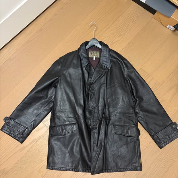 조르지오 아르마니 레더카코트