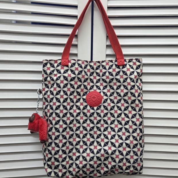 키플링 패턴 토트백