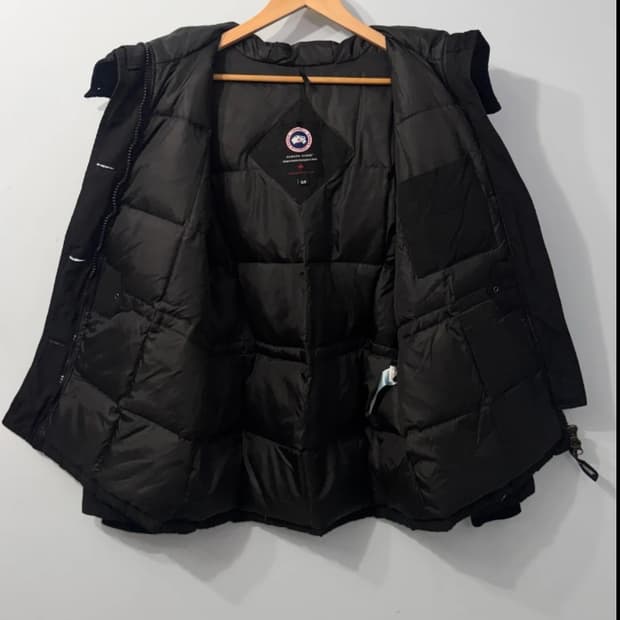 캐나다 구스 몬테벨로 하이넥 패딩 ~66