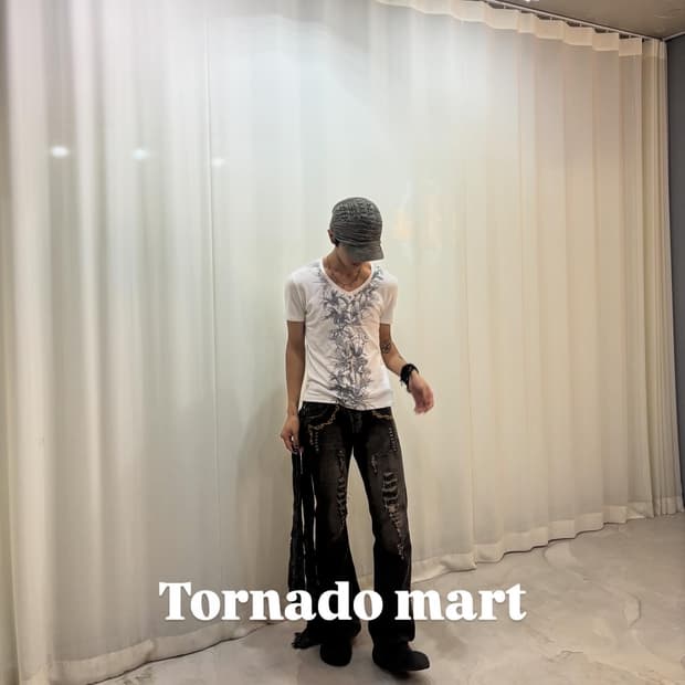 “Tornado Mart” V-Kei Mood 00’s Print Tee