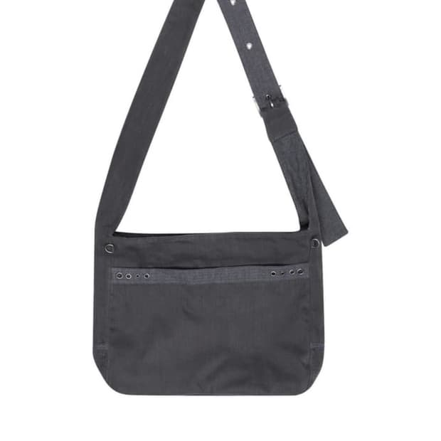 코이세이오 스트라이프 포인트 크로스백