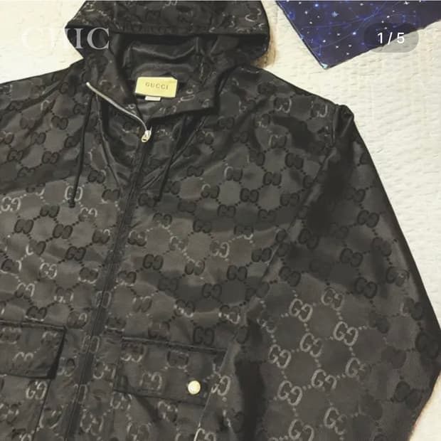 [구찌 오프 더 그리드 GG 로고 바람막이 자켓]