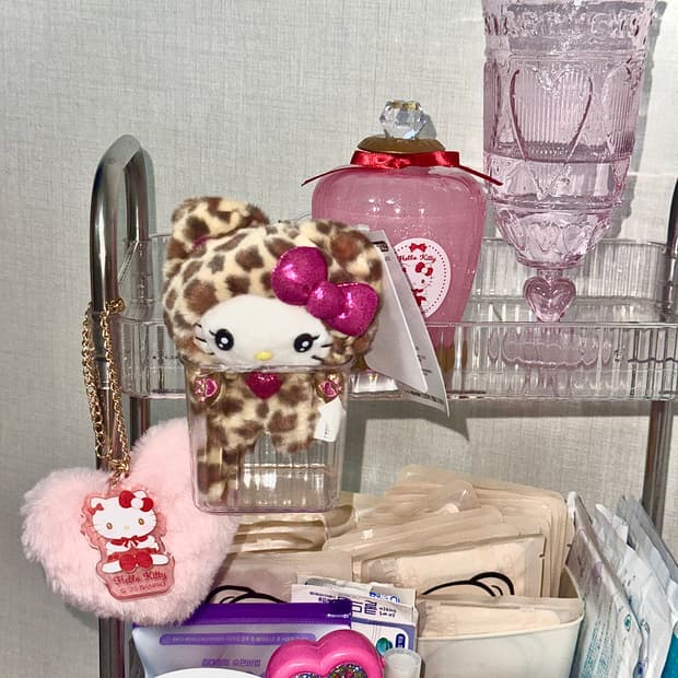 갸루네코 호피 헬로키티 키링 브라운