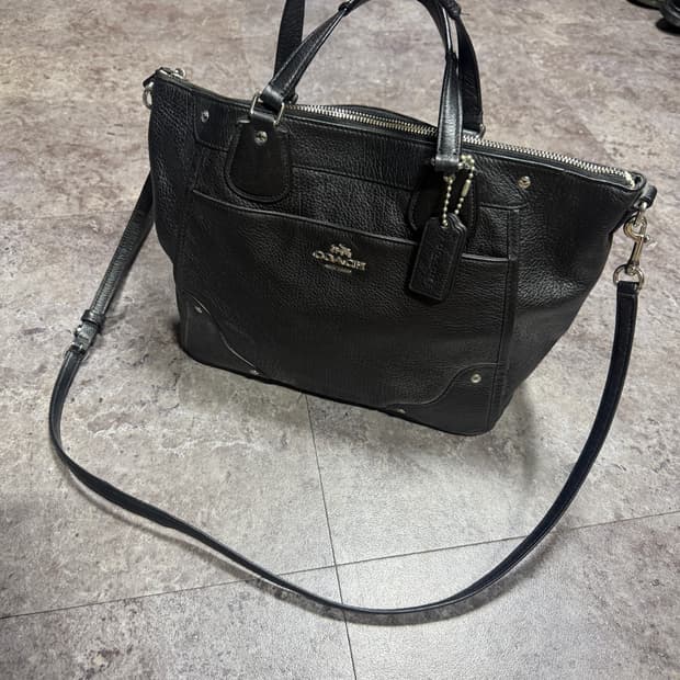 코치 숄더백 크로스백 토트백