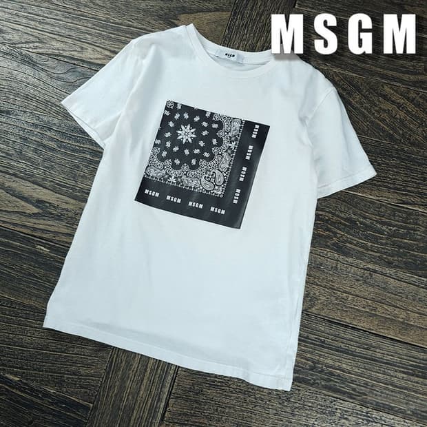 [MSGM 엠에스지엠] 반다나 그래픽 반팔티 화이트 M21991