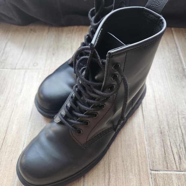 닥터마틴 1460 모노 (260)