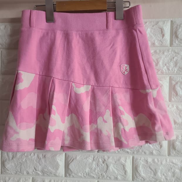 츄쿠츄 핑크 골프 스커트(m)
