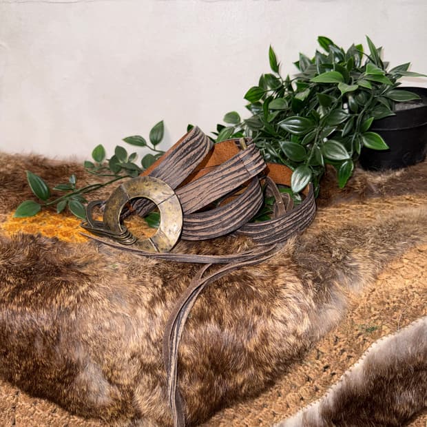 Brown antique wood washing strap belt