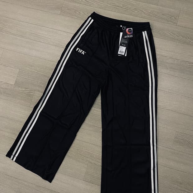 FIFA 레더 트레이닝 트랙팬츠 와이드 밴딩 가죽바지 블랙