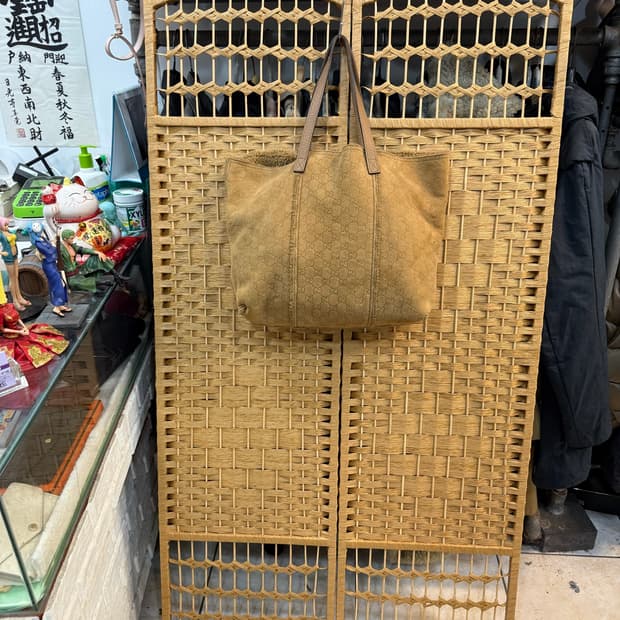 정품 구찌 시마 스웨이드 솔지쾨르 숄더백 팝니다