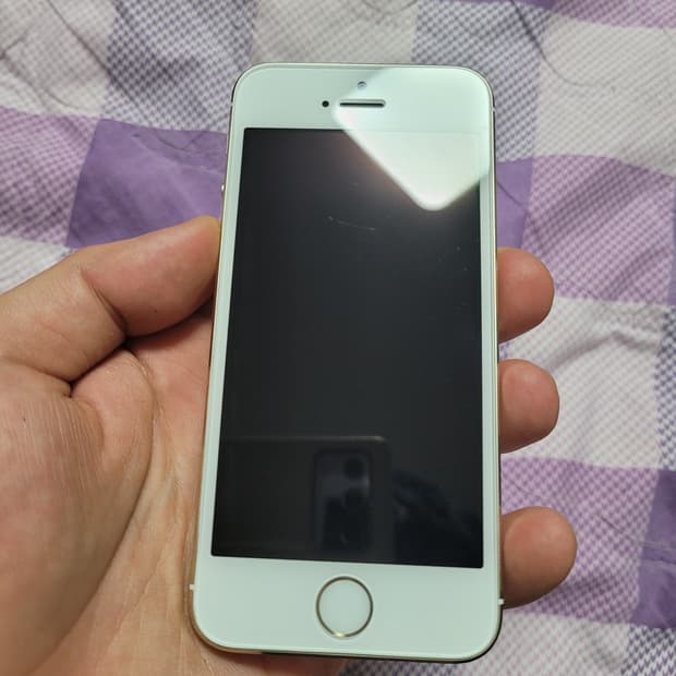 고장난 아이폰 a1453 모델