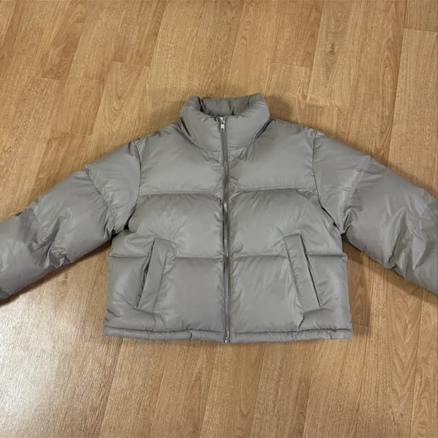 지오다노 한소희 숏패딩 베이지 S