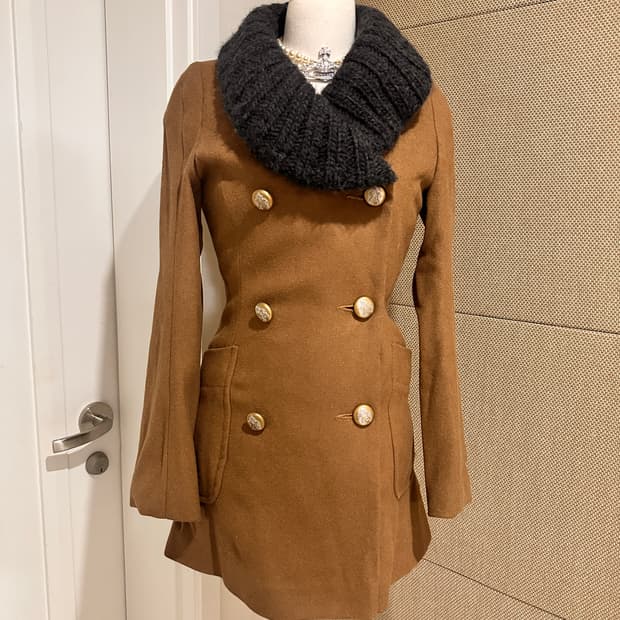 비비안웨스트우드 앵글로매니아 플레어 드레이핑코트