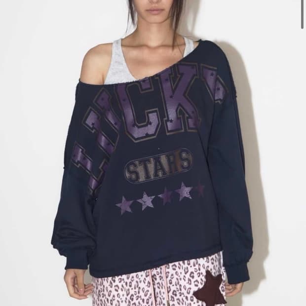 익스파이어드걸 오프숄더 상의