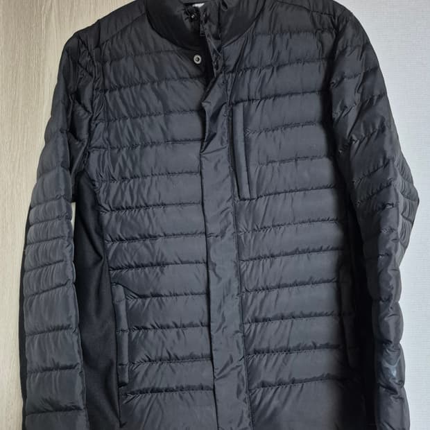 퓨마 오리털 경량패딩 100사이즈 판매합니다