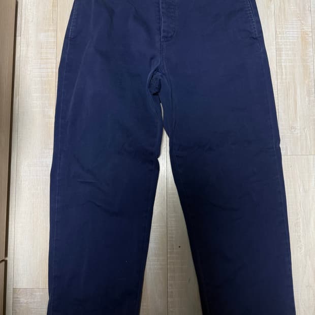 핀업걸 치노 네이비