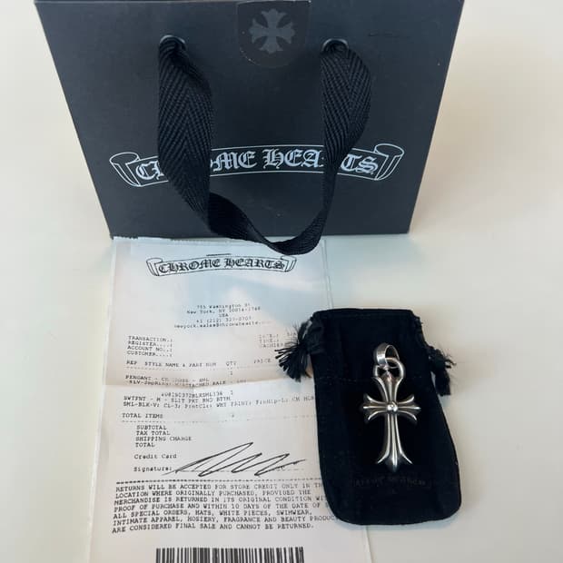 크롬하츠 스몰 크로스 위드 베일