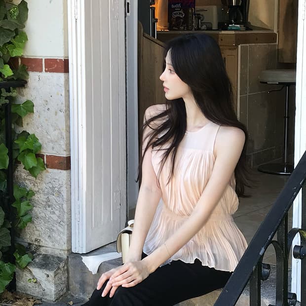 라벨르블랑 피오니 플레어 블라우스