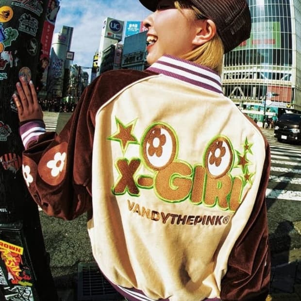 반디 더 핑크 x 엑스걸 리버시블 스카잔