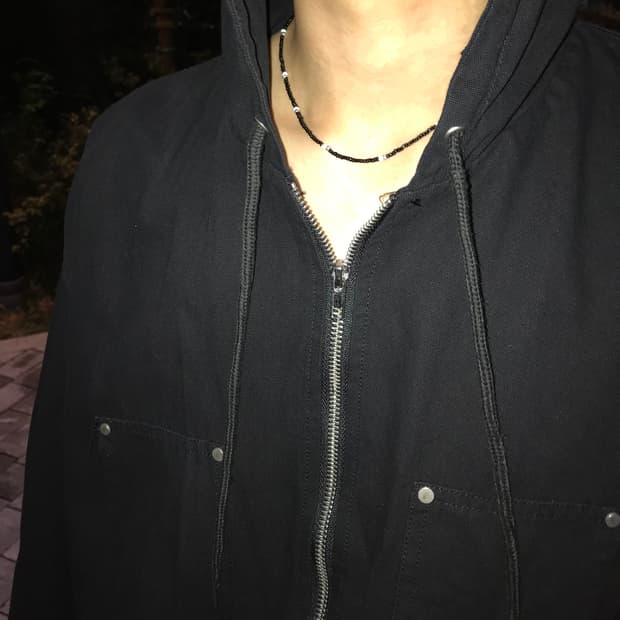 Ellavo simple black beads necklace