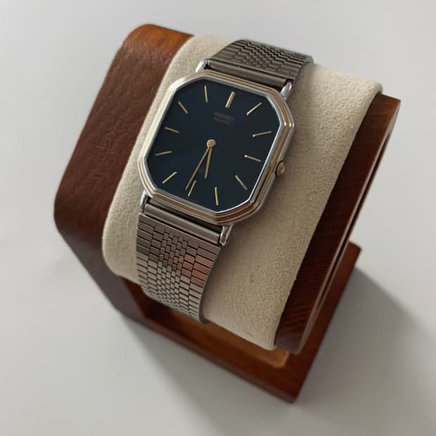 세이코 Seiko 스퀘어 쿼츠 샤리오 5930-5600